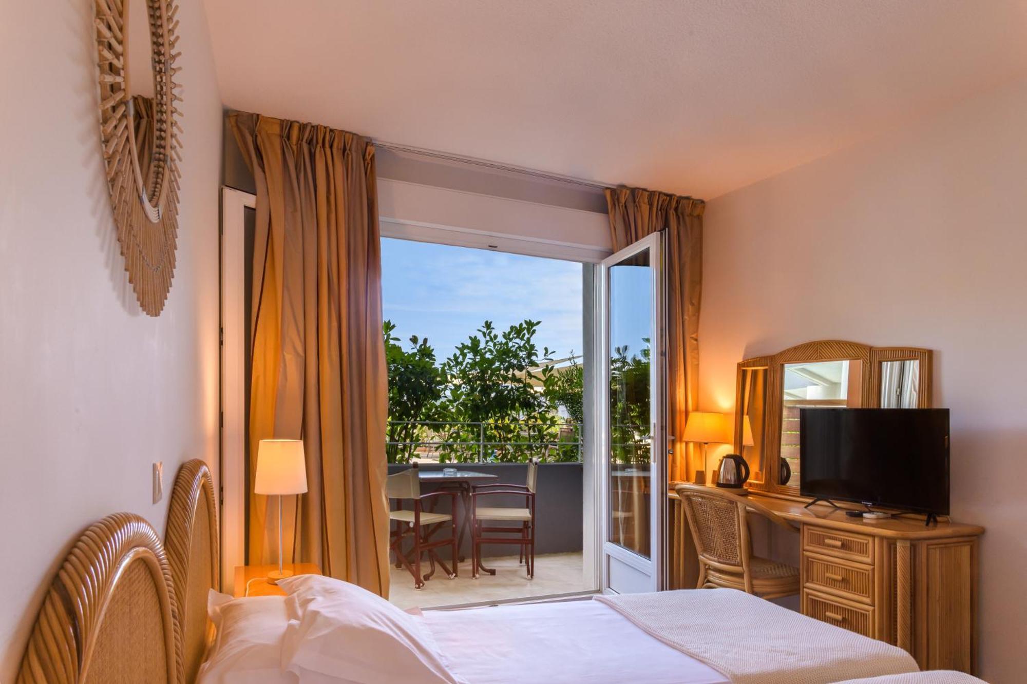 Hotel Le Tilbury Porto Vecchio Exterior foto